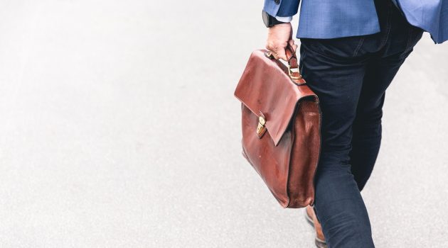 Experiencing Financial Problems 5 People To Turn To and 5 Things To Do